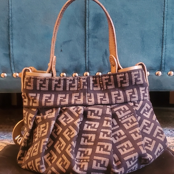 Authentic pre-owned rare Fendi mini chef bag in zucca canvas - Picture 2 of 6